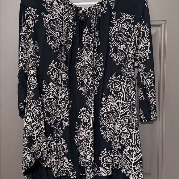 Lucky Brand Black and Cream Blouse - Picture 2 of 3